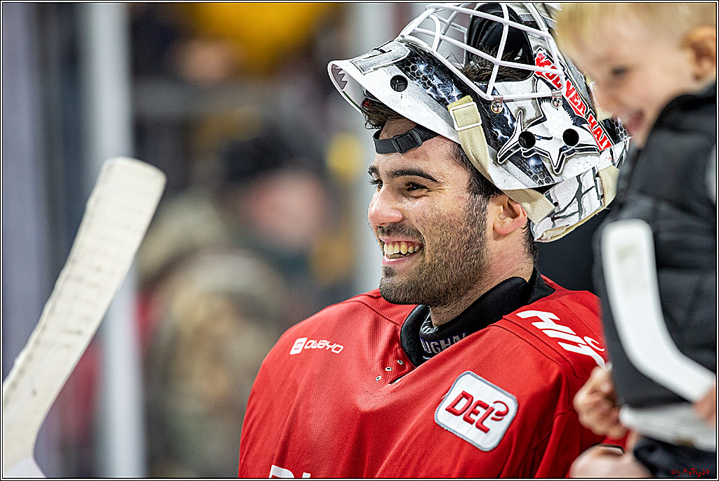 DEL; Koelner Haie - Adler Mannheim; Koeln, 01.11.2019